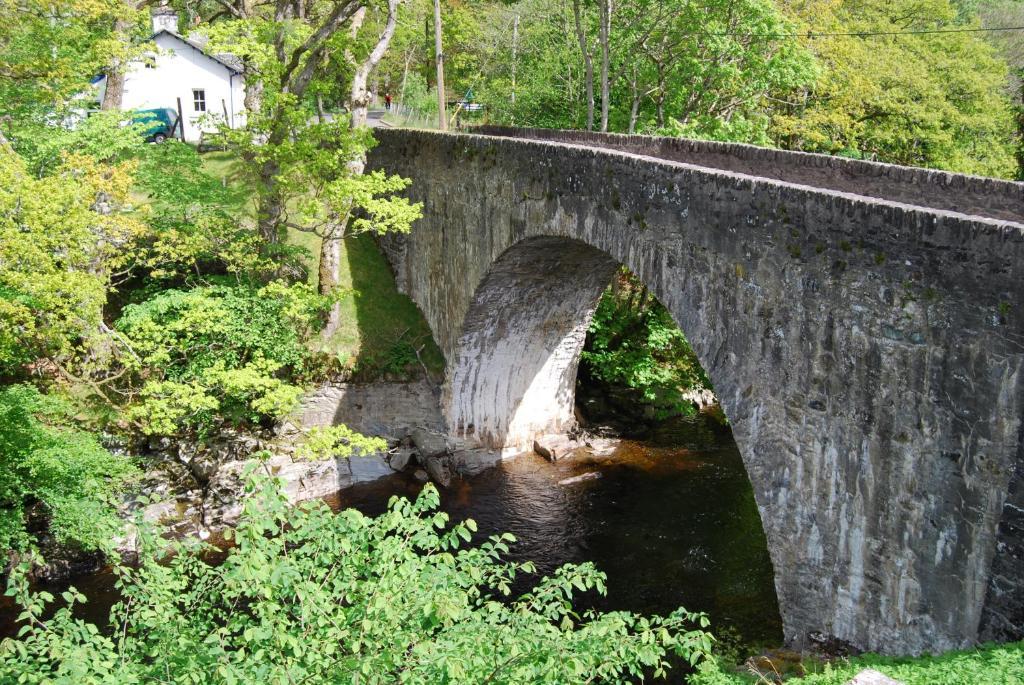 The Bridge Of Lochay Hotel Killin Εξωτερικό φωτογραφία